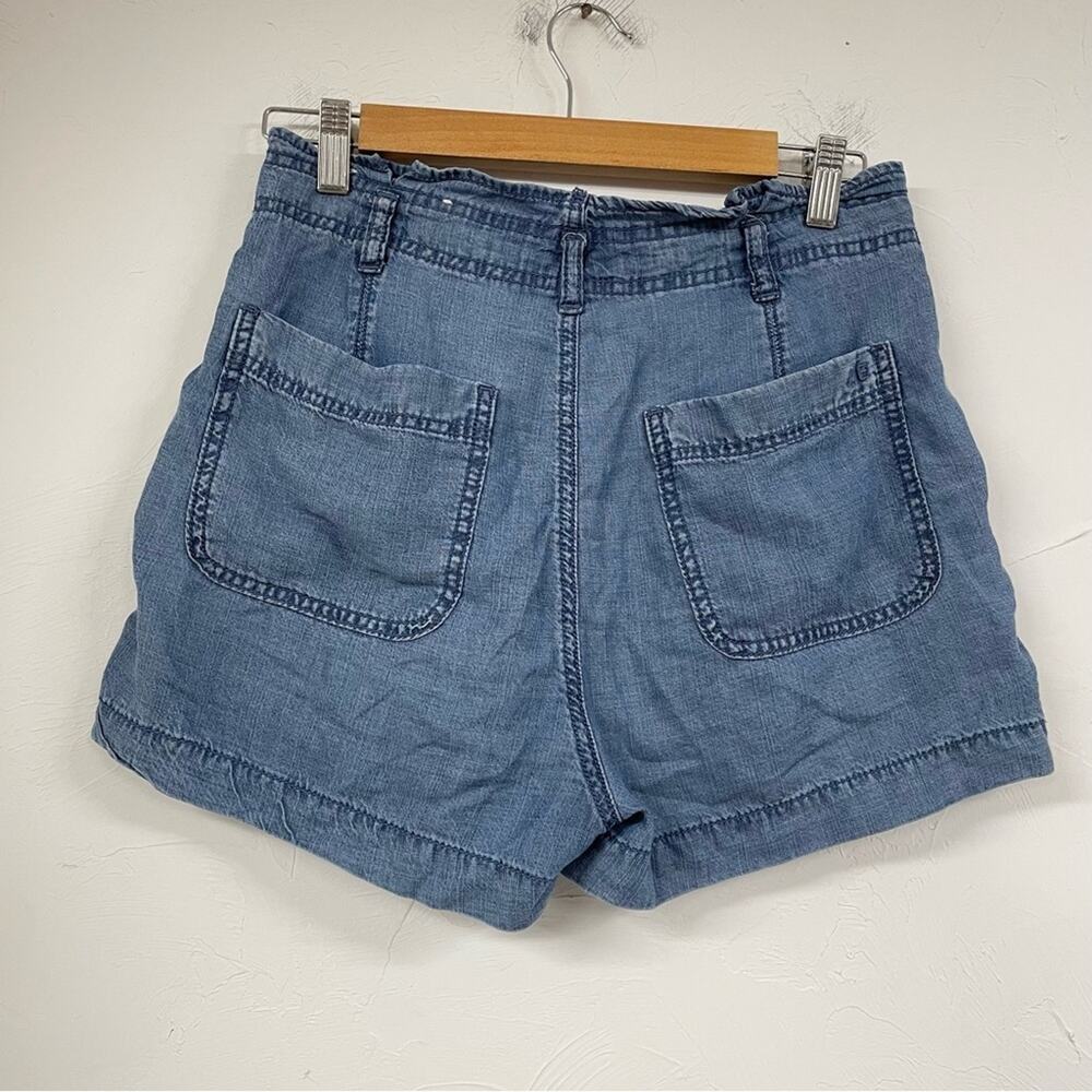 American Eagle Chambray Button Fly Womens Shorts 2 Casual Denim Summer Vacation - Picture 6 of 8